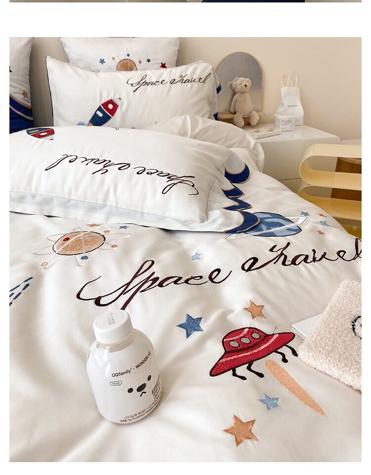 Комплект постельного белья из 100% хлопка с вышивкой для мальчиков, космическая тематика с ракетами, синий цвет, 4 предмета