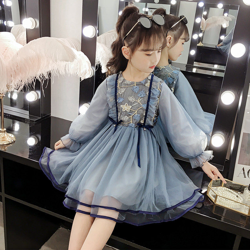 Girls' spring and autumn clothes Korean version of long-sleeved dresses ten-year-old little girls children's Western style net red princess skirt fashionable tide