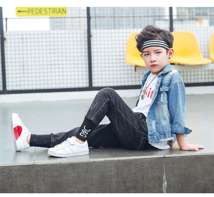 Quần jeans nam xuân thu mới 2018 phiên bản Hàn Quốc của những chiếc quần lửng ống rộng trẻ em mùa đông trẻ em cộng với quần nhung quần legging bé gái