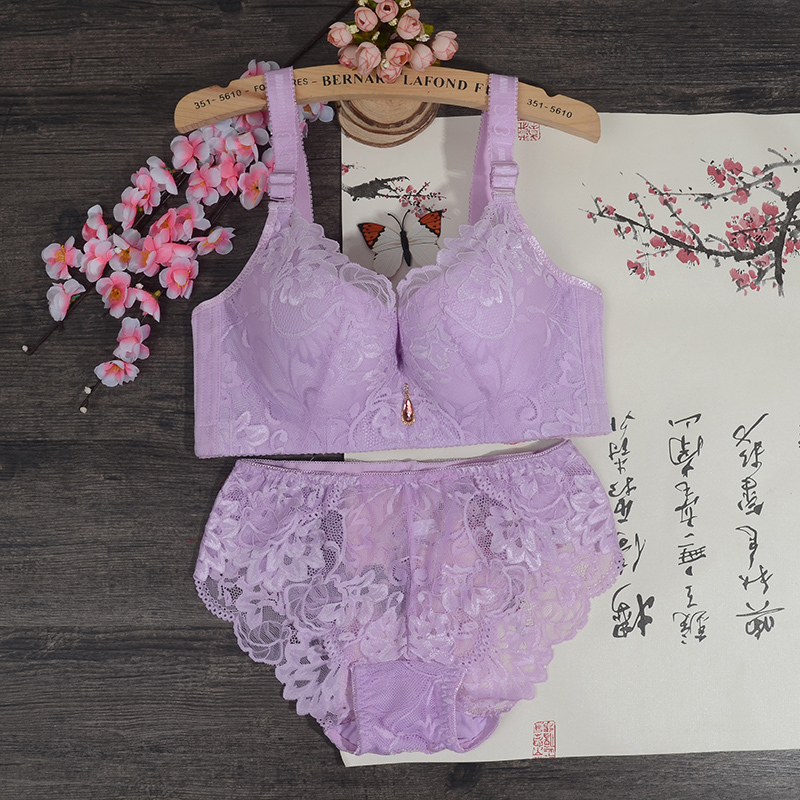 Underwire Plus-Size Anti-Exposure Bra for Plus-Size Women 100kg Thin Push-Up Bra Set with Side Support D Cup