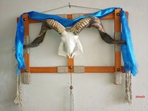 Inner Mongolia wooden frame diamond sheep skull specimen natural real sheep head decoration crafts sheep skull hanging ornaments