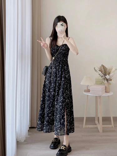 Милое черное масло для загара, приталенное платье, платье-комбинация, длинная юбка, французский стиль, в цветочек, яркий броский стиль, средней длины