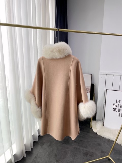 Cape double-sided short fur fox fur collar coat women's slim woolen coat wool 2022 young winter