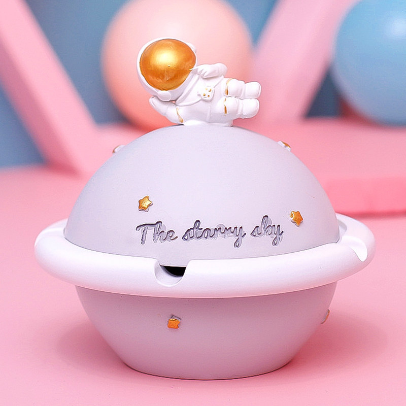 Creative decorative ashtray personality trend simple modern European luxury high-end light luxury ins anti-flying ash with cover