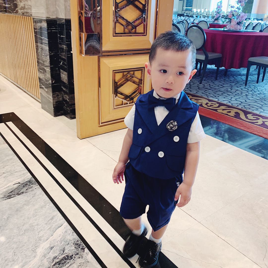 Phiên bản Hàn Quốc đặc biệt của hoa cô gái mùa hè quần short phù hợp với nam màu xanh hải quân bé trai đẹp trai sinh nhật váy thủy triều - Váy trẻ em đầm thời trang đẹp cho bé gái