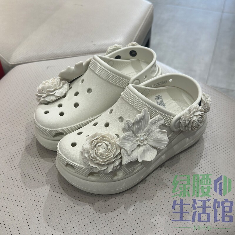 Crocs Domestic Purchasing Agent Bouquet Flower Cluster Puff Thick-Soled Clogs Women's Beach Sandals 211448