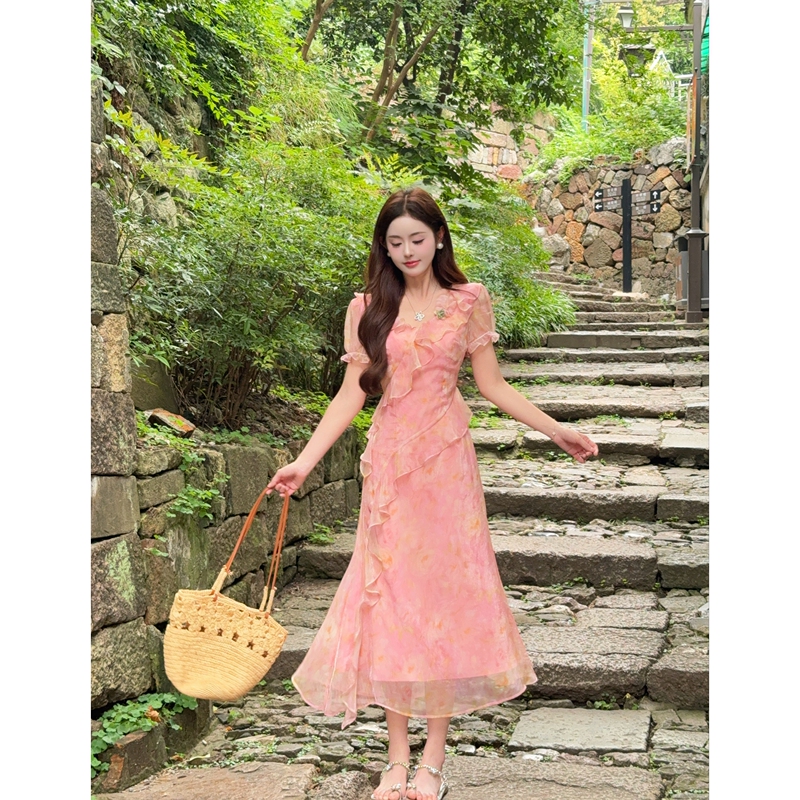Qiqi Hengmang【Rose Whispers】French Romantic Style Floral Long Dress for Women, Waist-Cinching, Slimming, Ruffled Dress Qiqi Hengmang【Rose Whispers】French Romantic Style Floral Long Dress for Women, Waist-Cinching, Slimming, Ruffled Dress