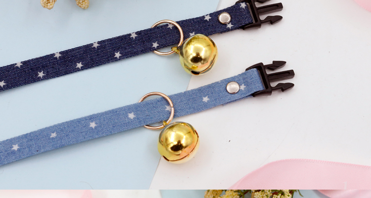 Pet denim cổ áo chuông xu hướng thời trang đinh tán đồ trang sức lớn và trung bình chó mèo rex thỏ cắn - Cat / Dog hàng ngày Neccessities bình nước tự động cho chó