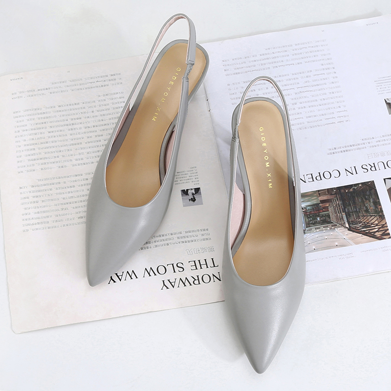 (Xu Xiansen) Fried chicken looks thin~ leather Baotou sandals women's new fairy style pointed toe stiletto mid-heel women's shoes