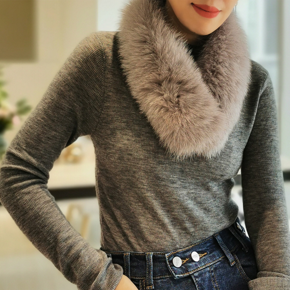 Kuyin refurbishes your wardrobe. Feel free to build a fox fur collar.