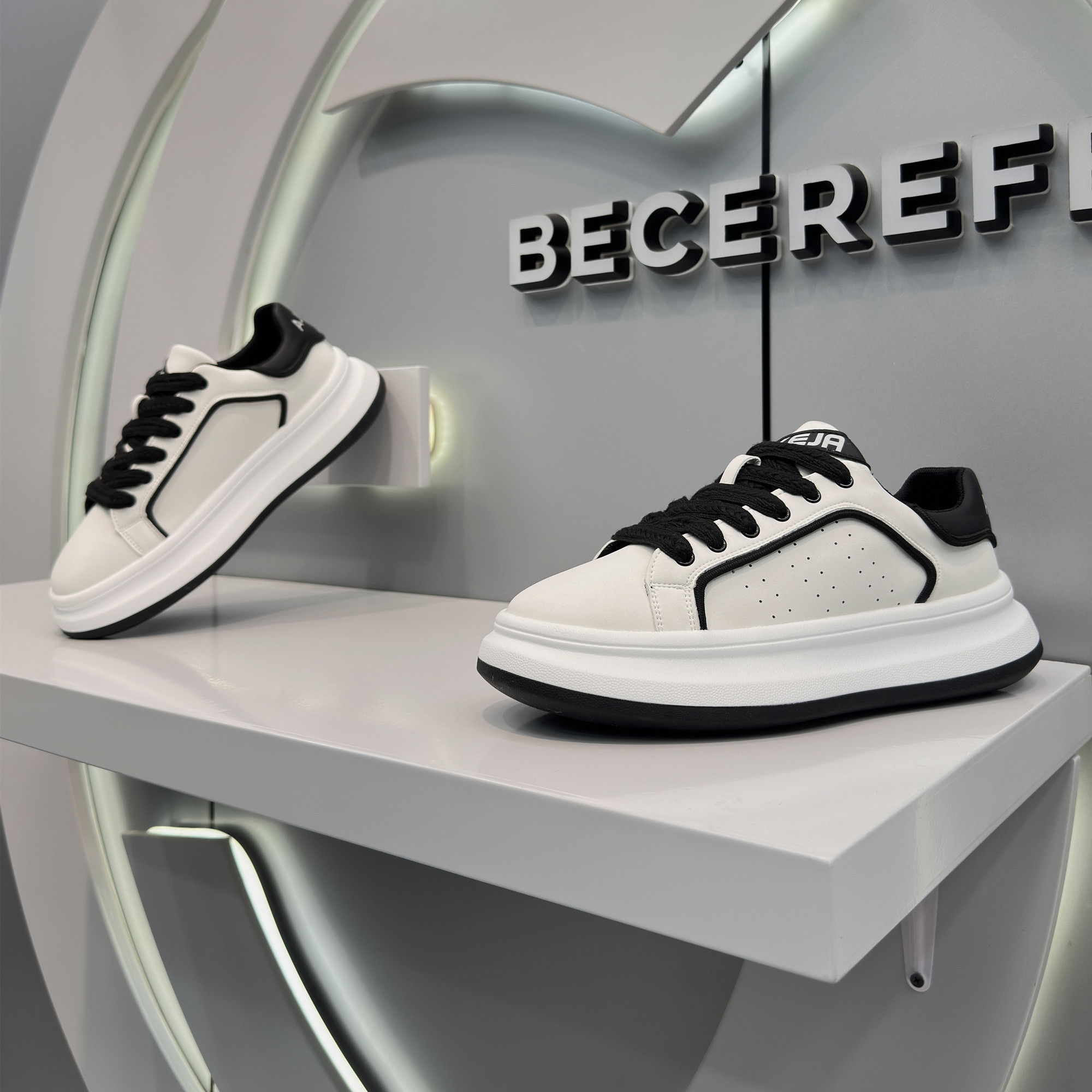  Becerefe- высококачественная рекомендуемая мужская обувь модного нового стиля Изображение 1