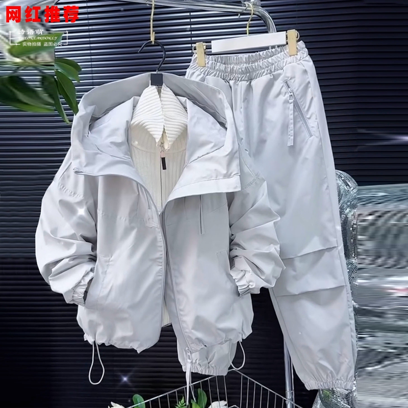 2026 Spring Candy Color Hooded Zipper Two-Piece Set for Women, Loose Fit, Age-Reducing, Casual, Fashionable, Sporty Long Pants Set, Trendy