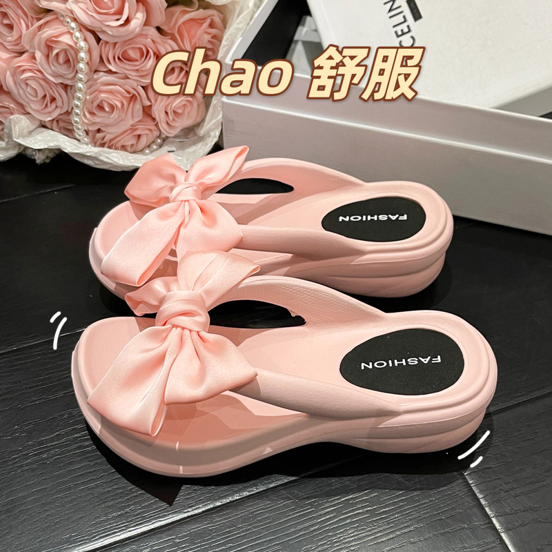 Barbie Pink Flip-Flops with a Stepping-On-Clouds Feel, Same Style as Zhao Lusi, Women's Thick-Soled Height-Increasing Outdoor Non-Slip Beach Shoes