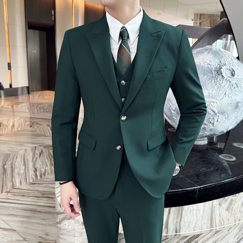 Dark Green High-End Stylish Suit for Men, Wedding Attire, Slim Fit Groom's Suit, Casual Notch Lapel