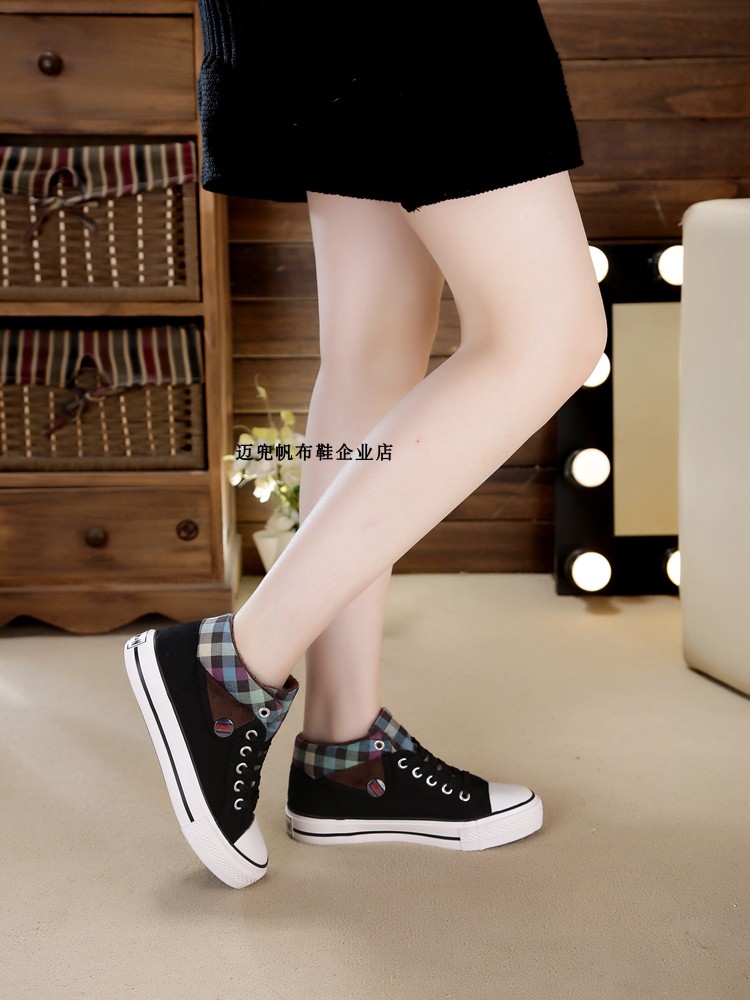 Giày vải mùa đông cao cấp Giày nữ màu đen Giày trẻ em lớn Giày dép nữ cộng với giày nhung ấm áp Giày nữ mùa đông hoang dã giày cao cổ nữ hàn quốc