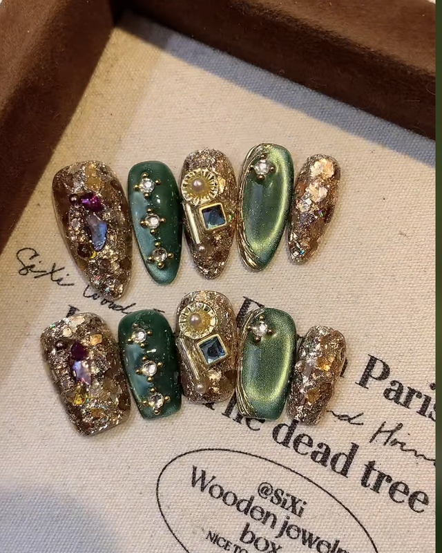 Handmade Wearable Nails, Heavy Craftsmanship, Luxurious Feel, High-End Wearable Nails Handmade Wearable Nails, Heavy Craftsmanship, Luxurious Feel, High-End Wearable Nails