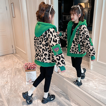 Girls Gatton coat Fall and Winter 2022 new Korean Ocean Gas Sweater Children thickened lamb tops