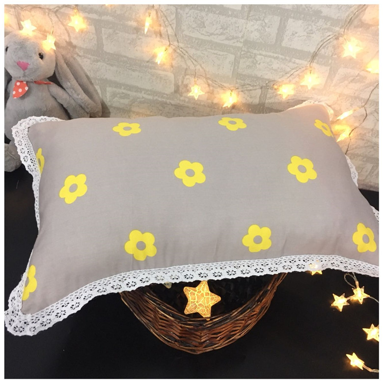 Trẻ em bông áo gối 35 * 55 40 * 60 sinh viên gối gối một người Hàn Quốc ren váy mới miễn phí vận chuyển - Gối trường hợp gối chữ u
