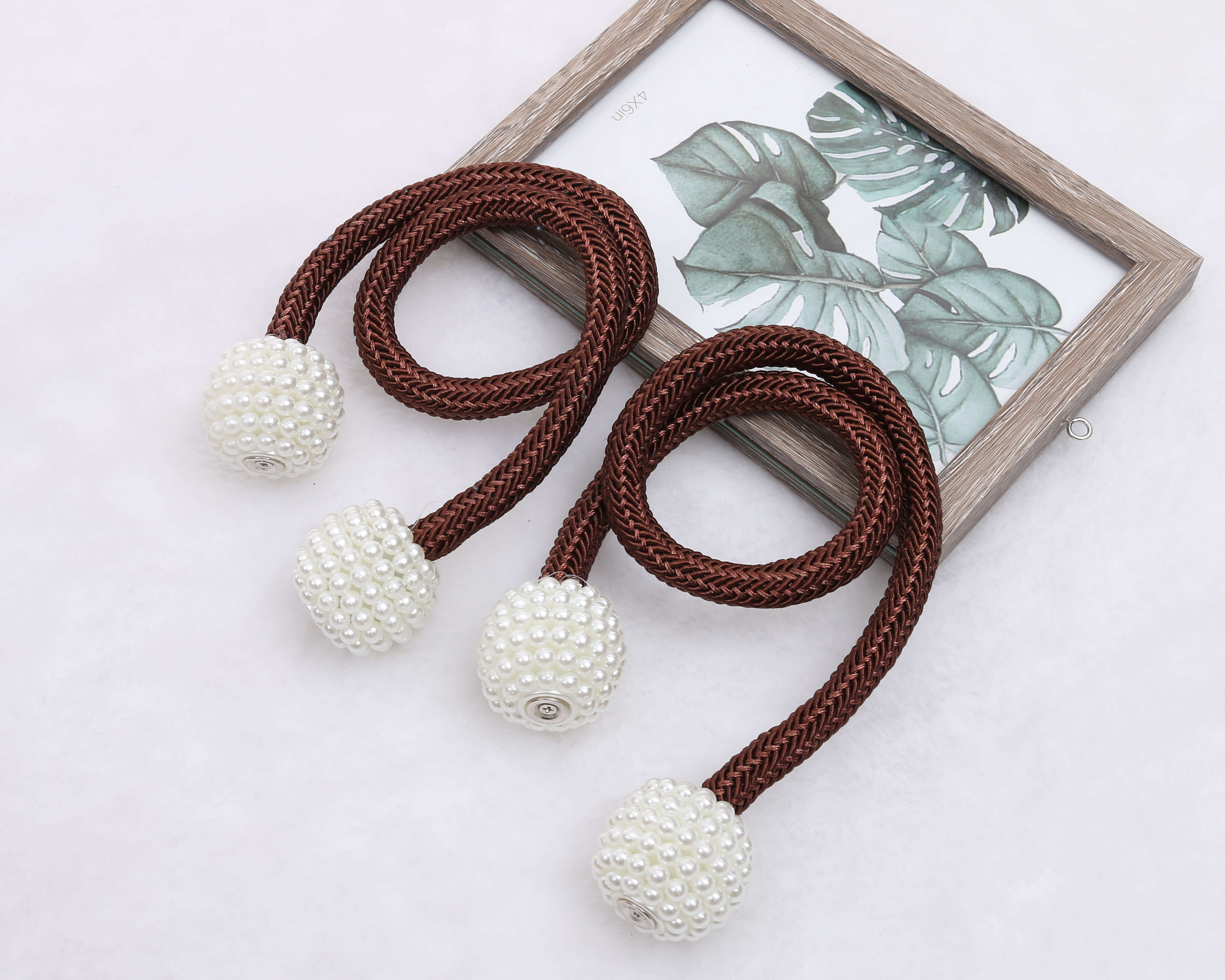 Một cặp dây buộc sáng tạo dây buộc dây đai treo rèm miễn phí hộ gia đình đơn giản hiện đại Bắc Âu rèm nam châm khóa - Phụ kiện rèm cửa khung treo rèm giường