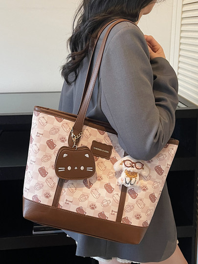 College Style Retro Cute Tote Bag Women's 2026 New Autumn and Winter Shoulder Bag Large Capacity Commuting Underarm Bag