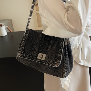 Denim Bag Women's Tote Bag Large Capacity Autumn and Winter Can Be Worn Cross-Body 2026 New Casual Chain Shoulder Commuter Bag