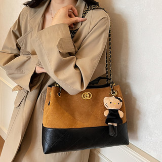 Lattice Chain Bag for Women, Large Capacity, 2026 New Autumn and Winter Casual Matte Retro Crossbody Bag, Commuter Tote Bag