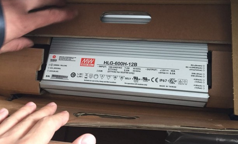 Manufacturer Direct Sale Taiwan Mingwei MEAN WELL Power Supply Original Fake One Lost ten HLG-600H-12A