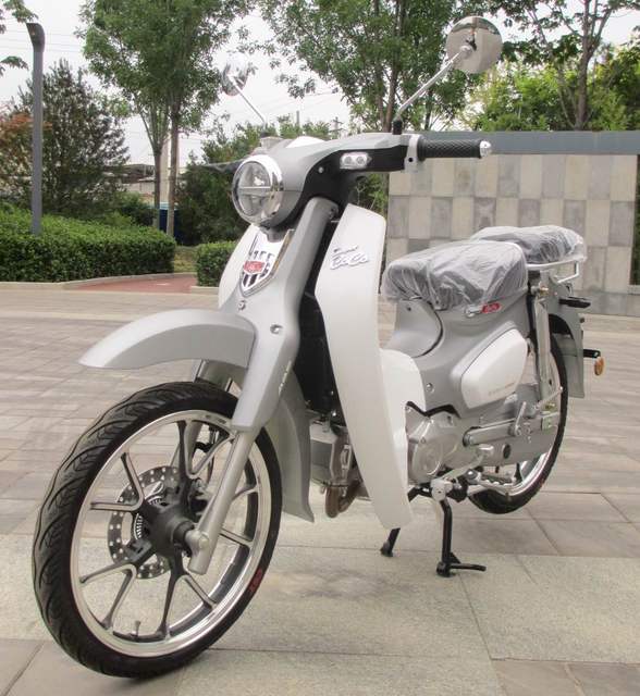 Chongqing Jialing Super CoCo125CC retro cub ນໍ້າມັນເຊື້ອໄຟສອງລໍ້ລົດຈັກ beam curved ມີ ABS