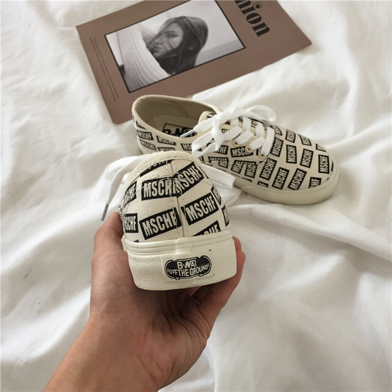 Giày của phụ nữ cổng gió siêu vải lửa giày phẳng retro giày sneaker nữ