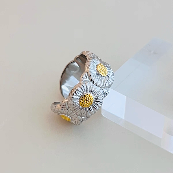 Designer high-end S925 all-over sterling silver daisy ring retro fashion heavy industry geometric mesh open ring