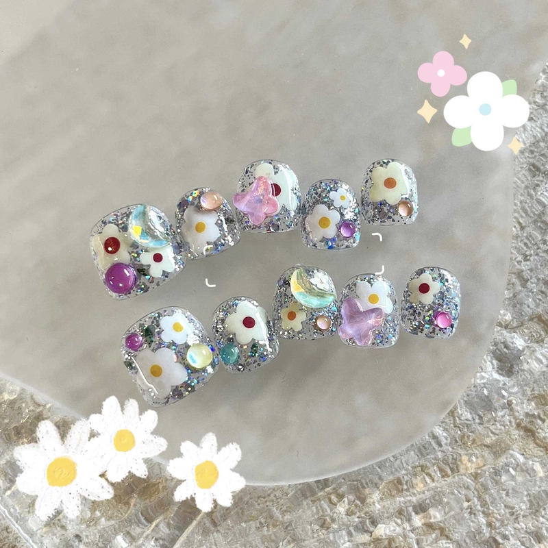 Baby Children's Wearable Nails Spring Flowers Little Daisies Fresh Oil Painting Style Wearable Nail Art Stickers