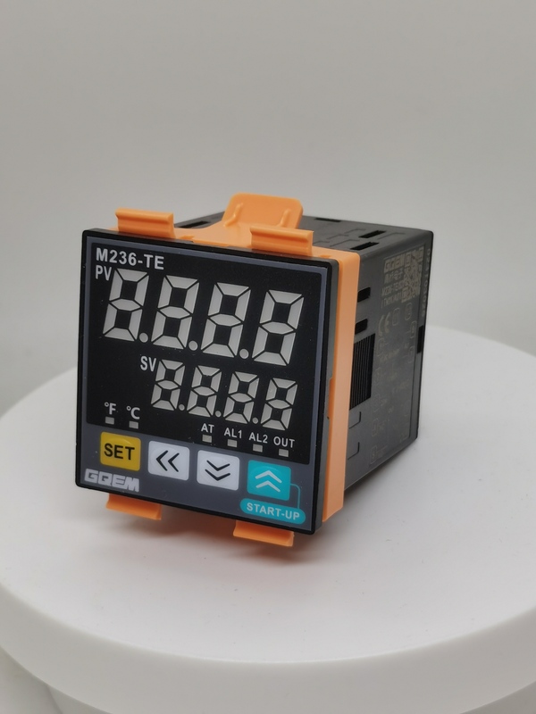 Gqem Takahashi Thermostat M236-Te Thermostat Relay/Solid State Universal Input Intelligent Thermostat