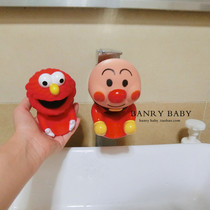Japanese cartoon childrens faucet splash protector Anpanman Sesame Street baby hand washing extender