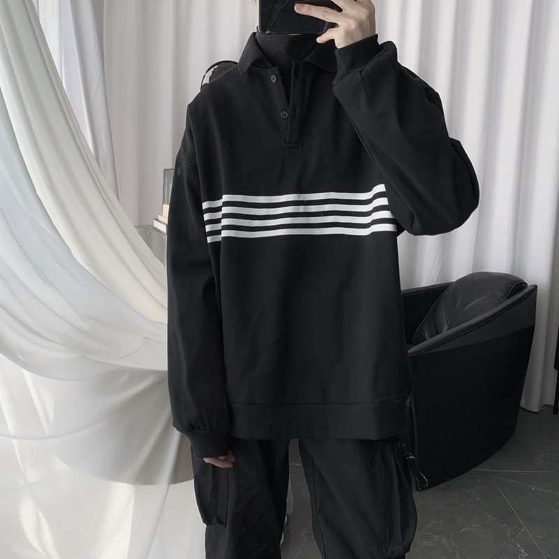 Mr made his own fleece lapel design sweater that hit the same bar and won