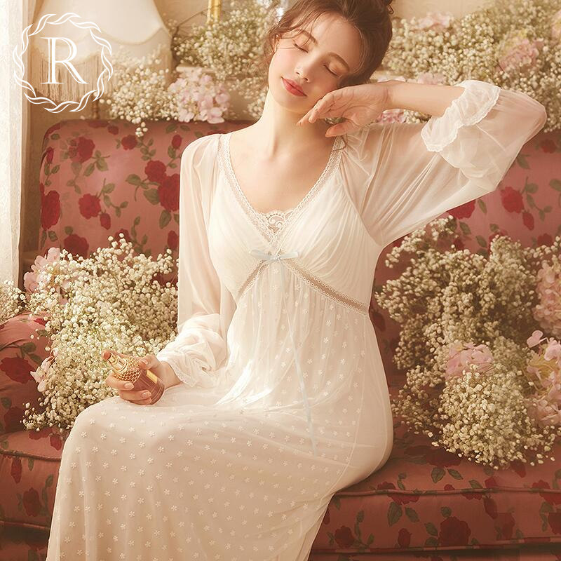 RoseTree sexy night dress women's spring and autumn thin long-sleeved long lace Princess style high-end pajamas with chest pad