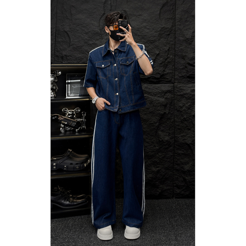 Wuzhijing Homme Design-Inspired Two-Stripe Color-Block Short-Sleeve Denim Jacket and Wide-Leg Denim Pants Men's Two-Piece Set Wuzhijing Homme Design-Inspired Two-Stripe Color-Block Short-Sleeve Denim Jacket and Wide-Leg Denim Pants Men's Two-Piece Set