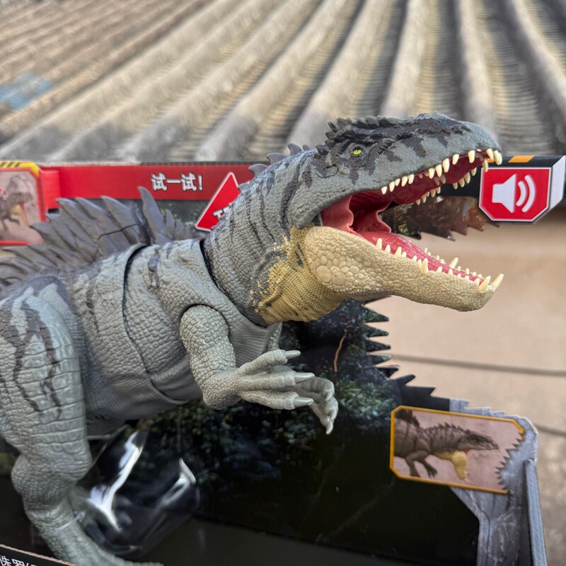 Mattel Jurassic World Sound Effects Attack Giganotosaurus Linkage Device Dinosaur Model Toy Jkg93