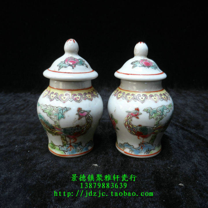 Bag Old Jingdezhen Cultural Revolution Old factory goods Porcelain hand-painted pink phoenix Indus > 3 inches Titan character tan pair