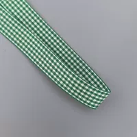 2,5 см 11# светло -зеленая сетка один размер 0,9 метра без границ