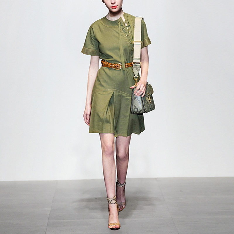 秋季时尚气质休闲宽松裙子短袖显瘦中长款连衣裙女装秋装2017新款