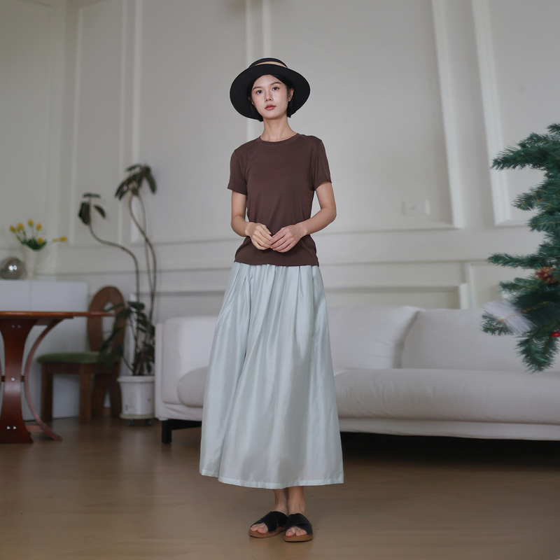 2026 New Style Silk Cotton Skirt for Women, Artistic Solid Color A-Line Hip-Covering Slimming Skirt, Versatile Mid-Length Skirt for Commuting