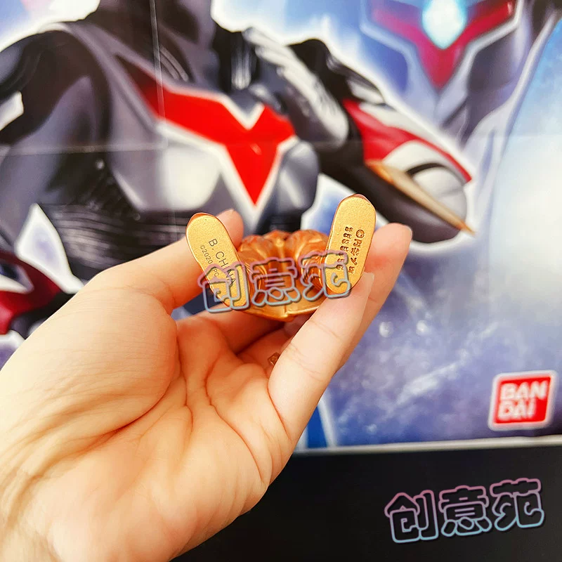 Bandai, Ультра, Ультрамэн Тига, монстр из мягкой резины, кукла, подарочная коробка, игрушка