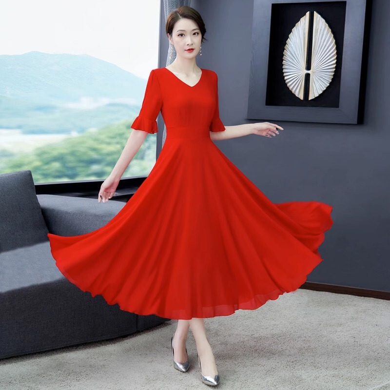 Ethnic Style Red Dress for Women, Short-Sleeved, New Style, Elegant Chiffon Slim-Fit Dance Dress, Large Hem, Slimming, Holiday Long Dress