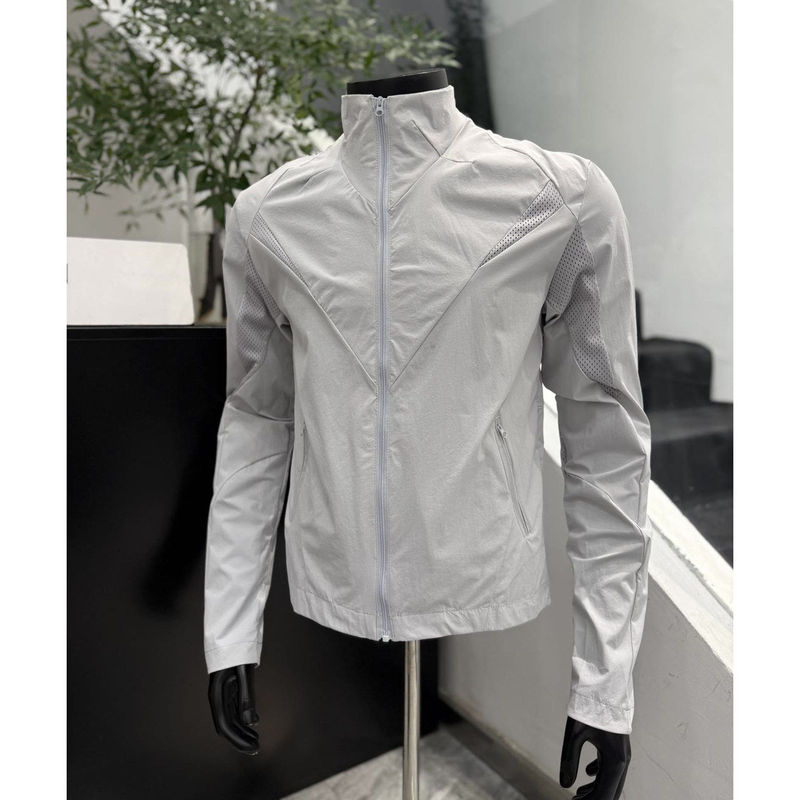 Breathable Perforated Ice Silk Stand-Up Collar Sun Protection Clothing for Men, Summer Lightweight Jacket, Quick-Drying Cycling Clothing, Outdoor Jacket