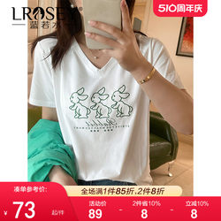 ເຄື່ອງນຸ່ງຜູ້ຍິງໃຫຍ່ 2024 summer slim temperament V-neck printed T-shirt MM chic street casual versatile top