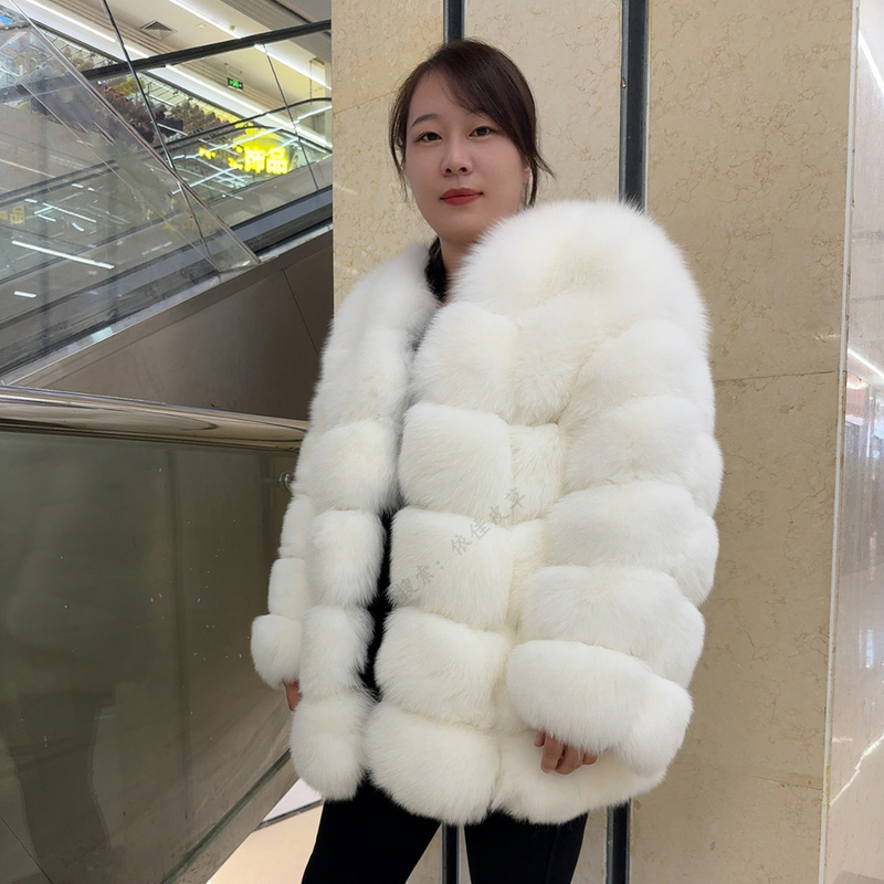 Fox Fur Coat for Women, Medium Length, 2025 New Model, Young and Fashionable, Versatile, Slimming, Korean Style, Black and Gold