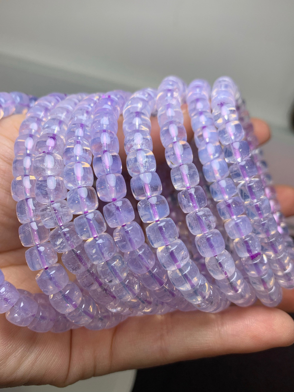 Natural Amethyst Crystal Straight-Cut Amethyst Bracelet, Ice-Type Dreamy and Sweet Jewelry Bracelet, String Bracelet, Gift for Women, Ethnic Style Natural Amethyst Crystal Straight-Cut Amethyst Bracelet, Ice-Type Dreamy and Sweet Jewelry Bracelet, String Bracelet, Gift for Women, Ethnic Style