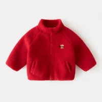 Красная куртка