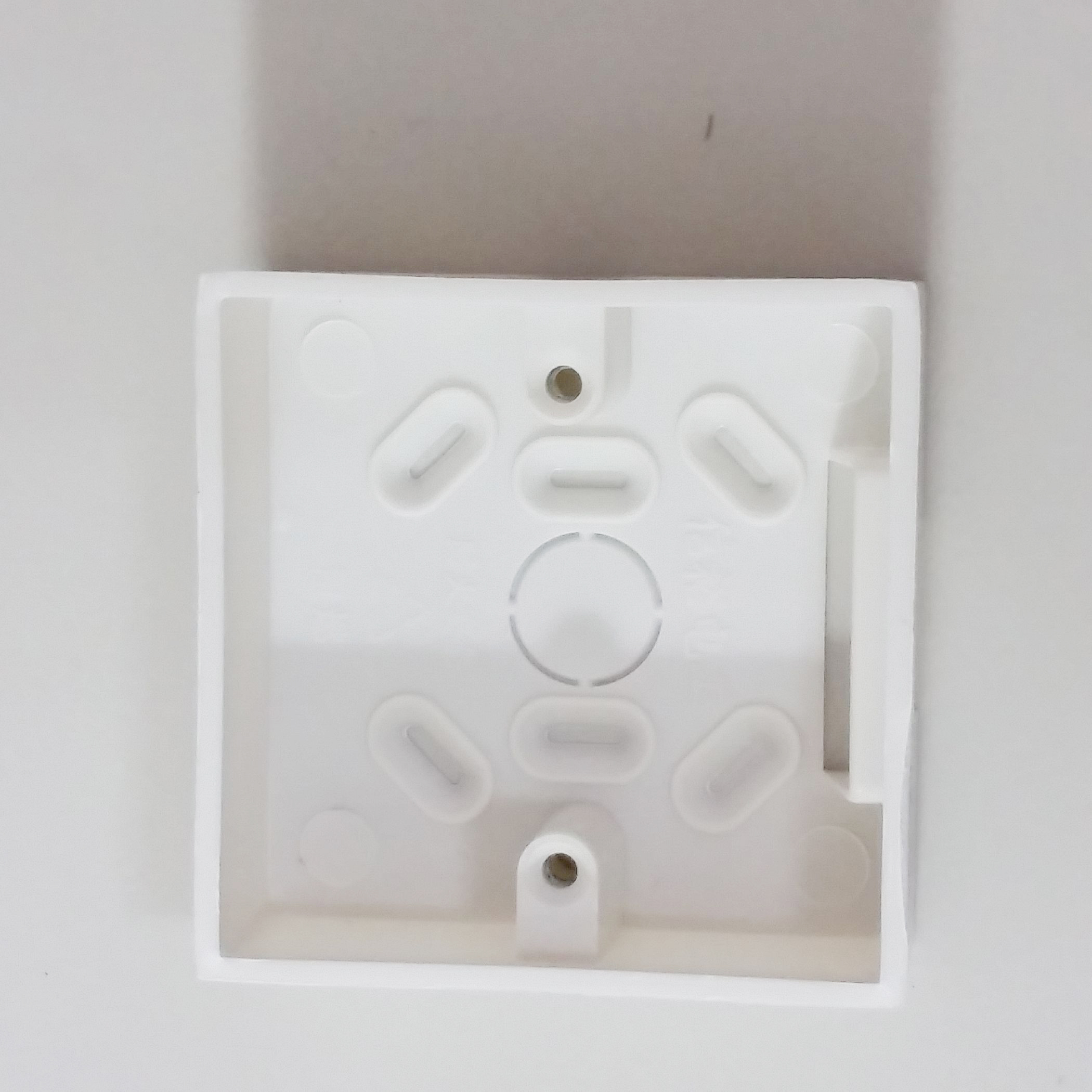 Type 86 bottom case pvc86 type wire box 86 Type Ming fit bottom box socket bottom box Miner with wire box