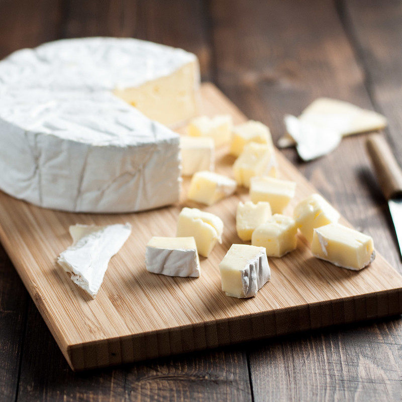 DairyLand Brie Cheese Kiresabri Cheese Cheese White Berry Soft Cheese 125g